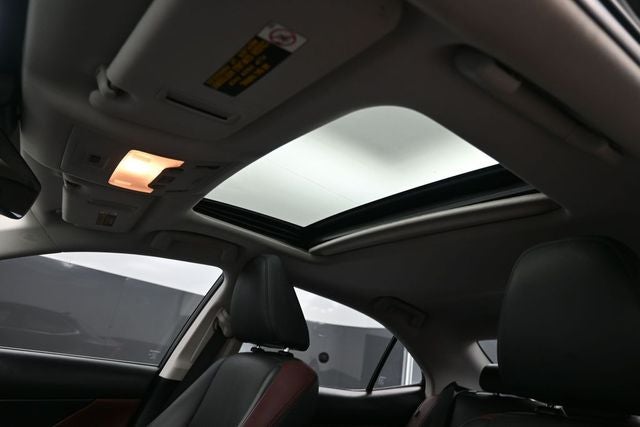 2017 Lexus IS 200t