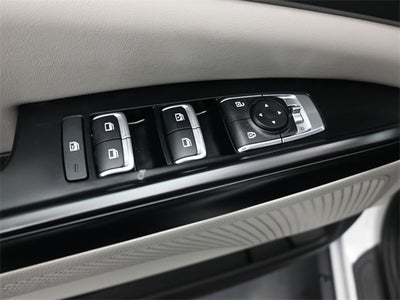 2024 Kia Carnival LX Seat Package