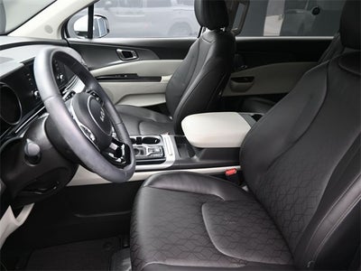 2024 Kia Carnival LX Seat Package
