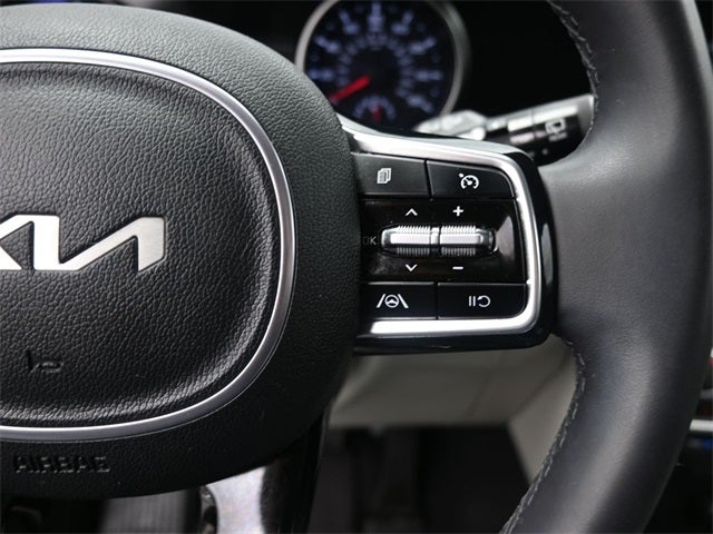 2024 Kia Carnival LX Seat Package