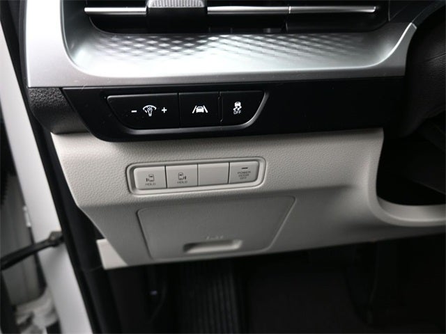 2024 Kia Carnival LX Seat Package