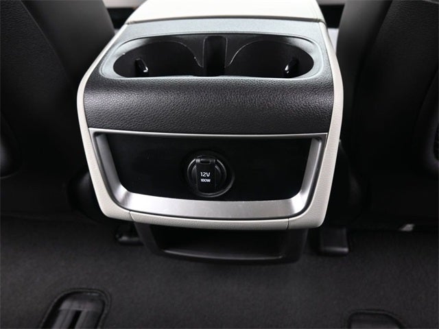 2024 Kia Carnival LX Seat Package