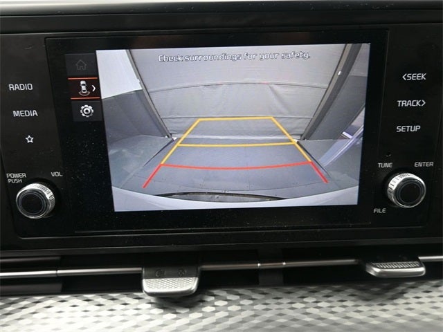 2024 Kia Carnival LX Seat Package