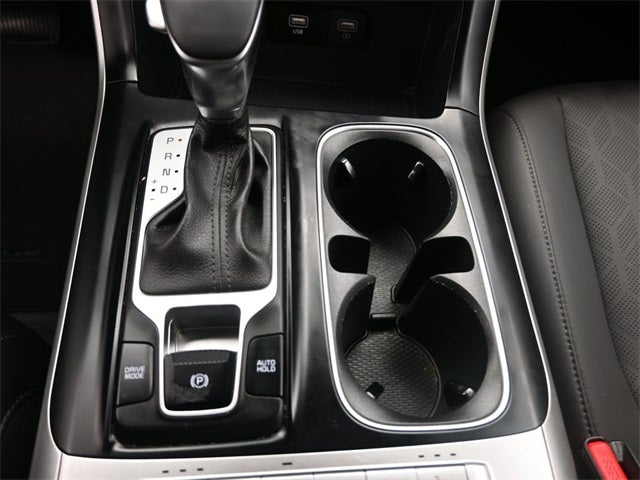 2024 Kia Carnival LX Seat Package