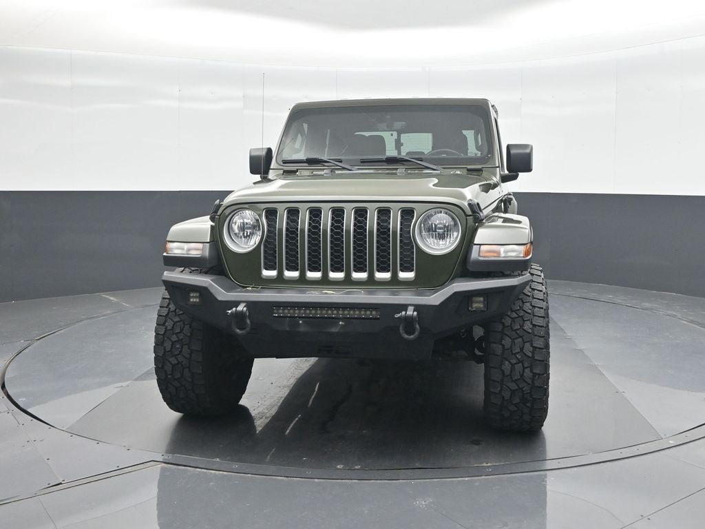 2022 Jeep Gladiator Overland
