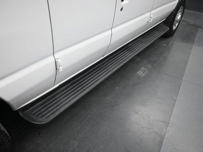 2012 Ford E-350SD XLT