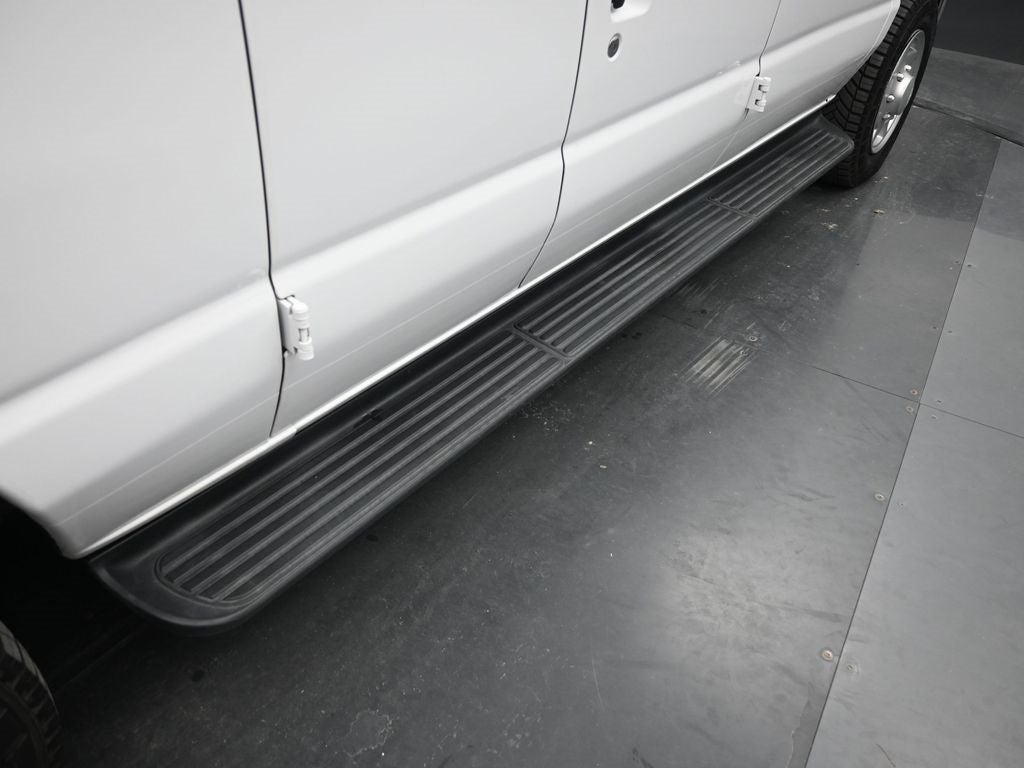 2012 Ford E-350SD XLT