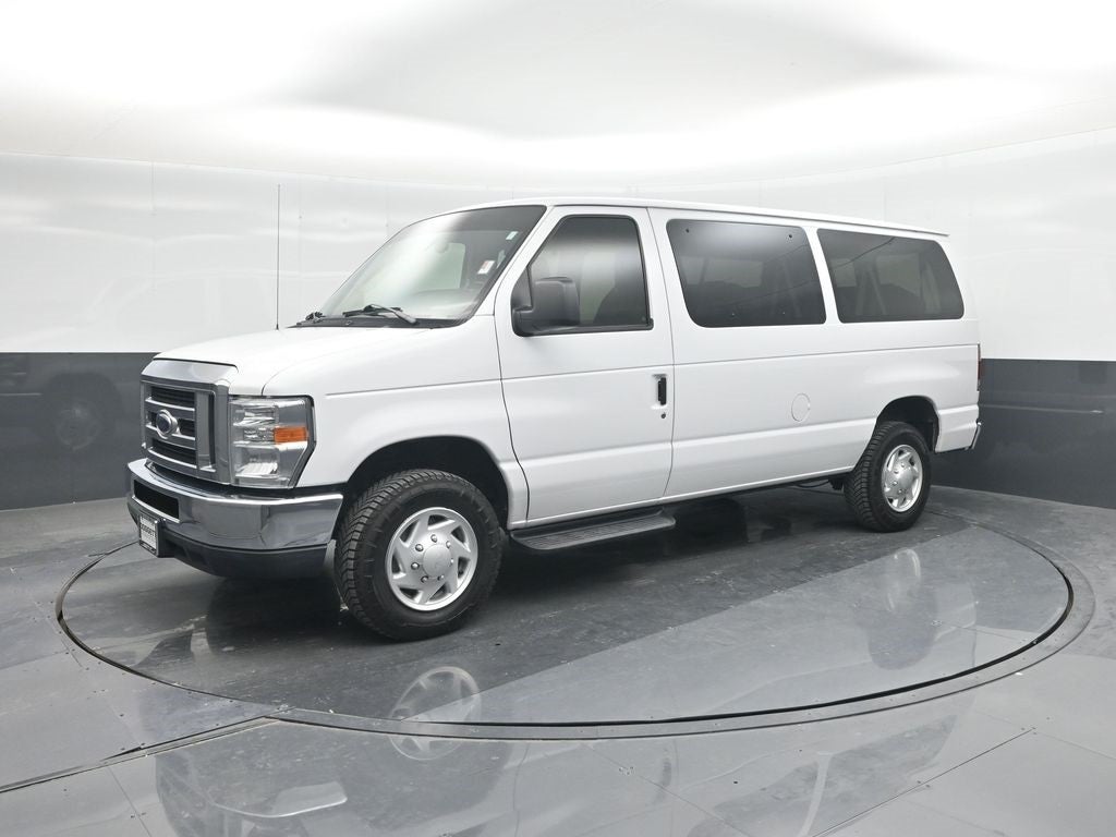 2012 Ford E-350SD XLT