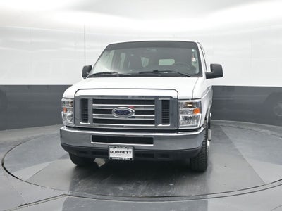 2012 Ford E-350SD XLT