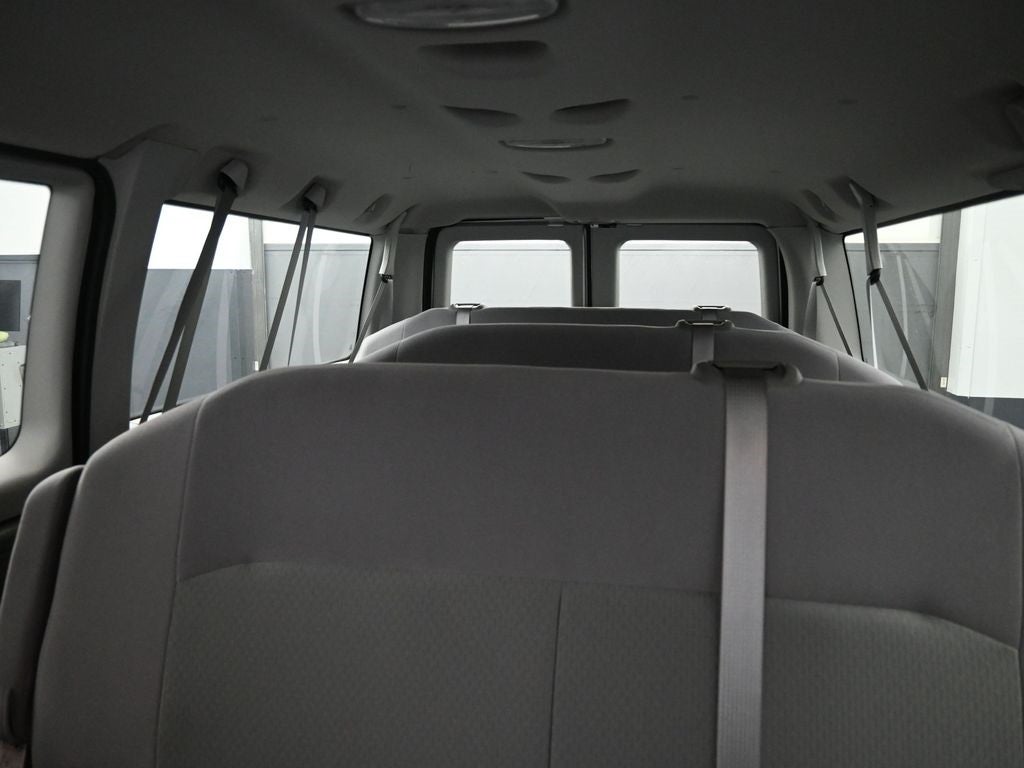 2012 Ford E-350SD XLT