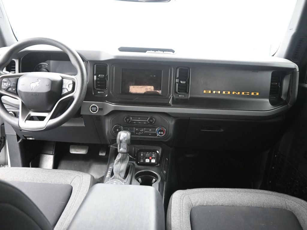 2021 Ford Bronco Base
