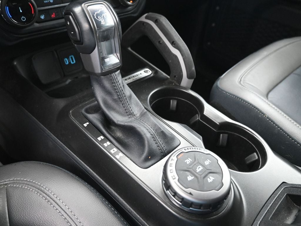 2022 Ford Bronco Outer Banks SASQUATCH PACKAGE