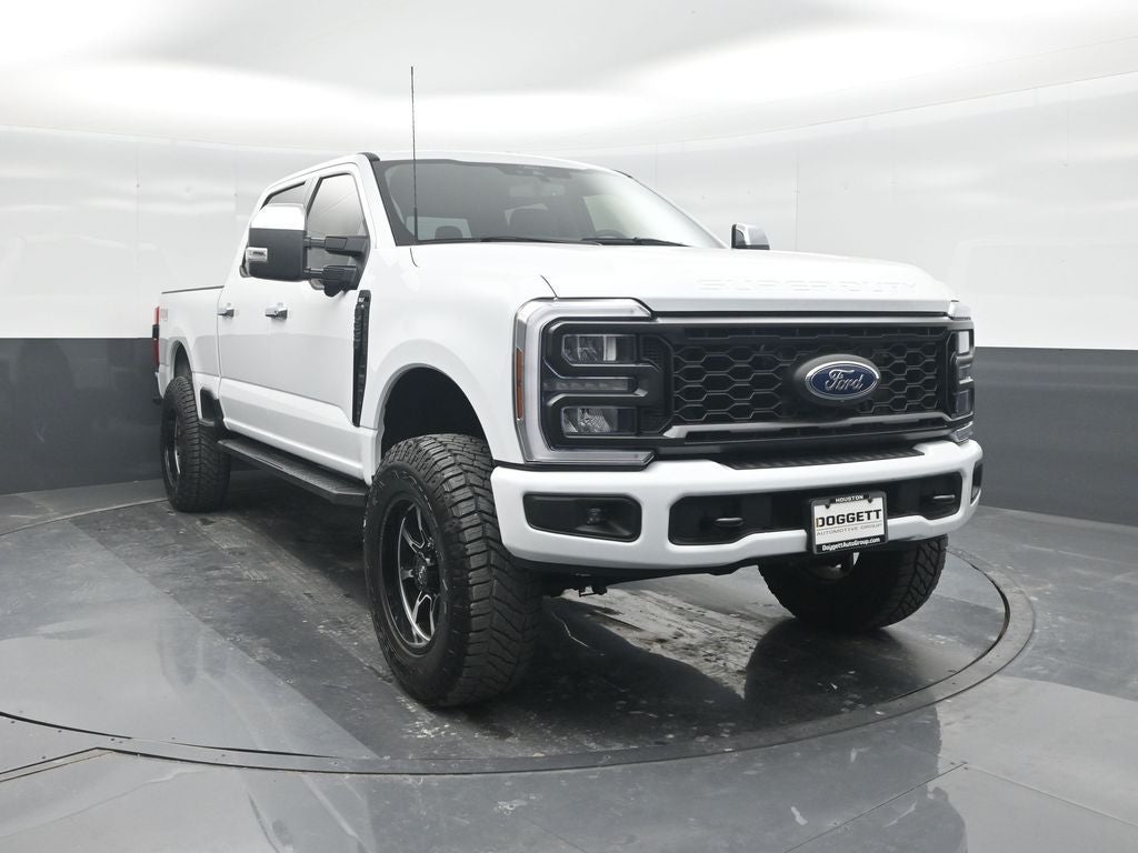 2024 Ford F-250SD XLT LIFTED