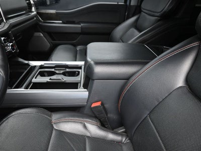 2024 Ford F-350SD Lariat DRW LIFTED