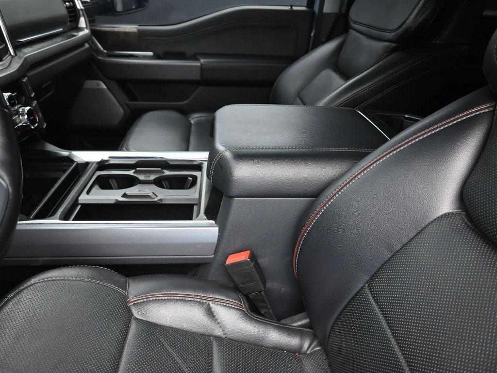 2024 Ford F-350SD Lariat DRW LIFTED