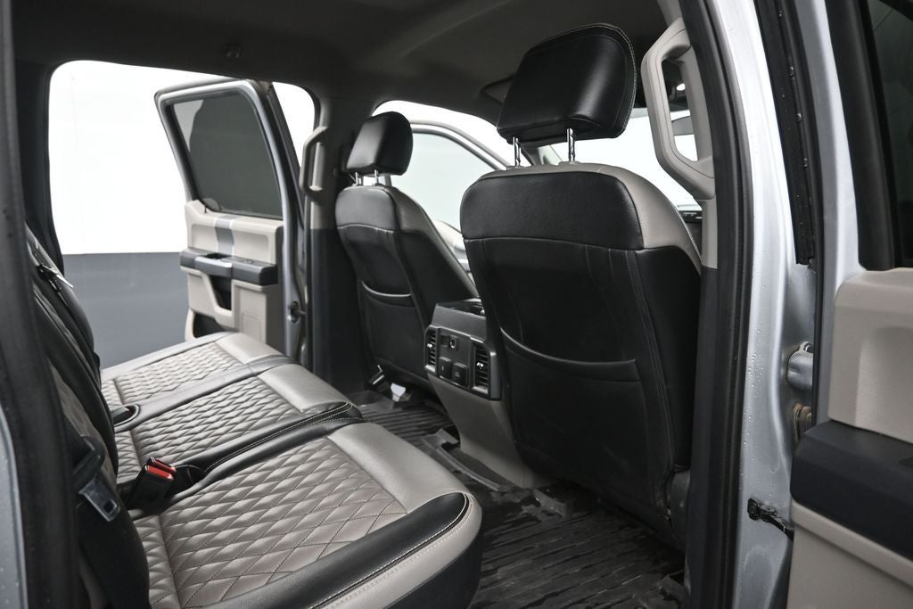 2022 Ford F-350SD XLT DUALLY