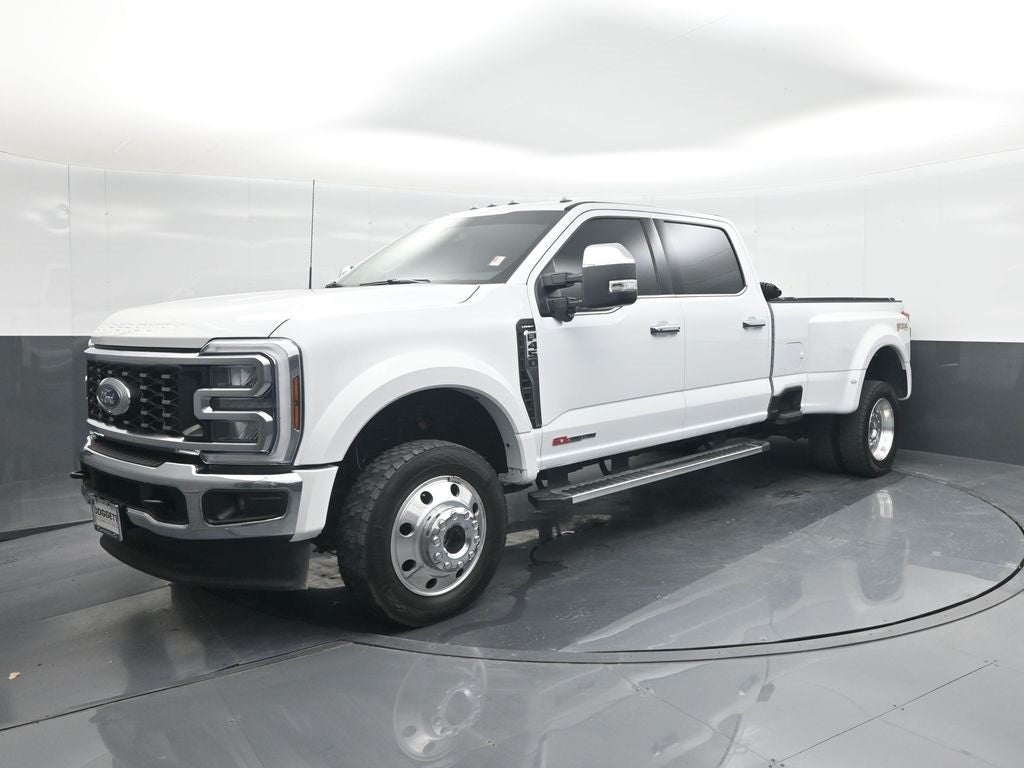 2025 Ford F-450SD Lariat DRW