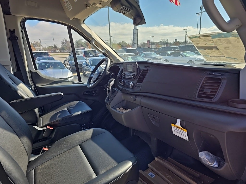 2024 Ford Transit-250 Base