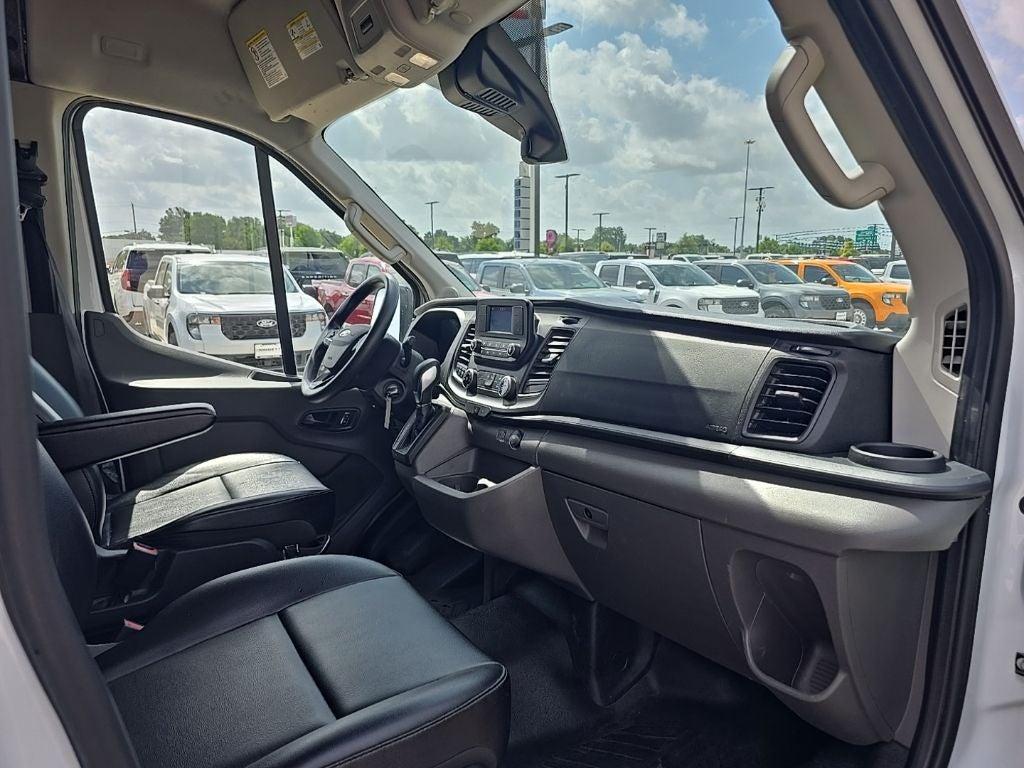 2024 Ford Transit-250 Base MID ROOF