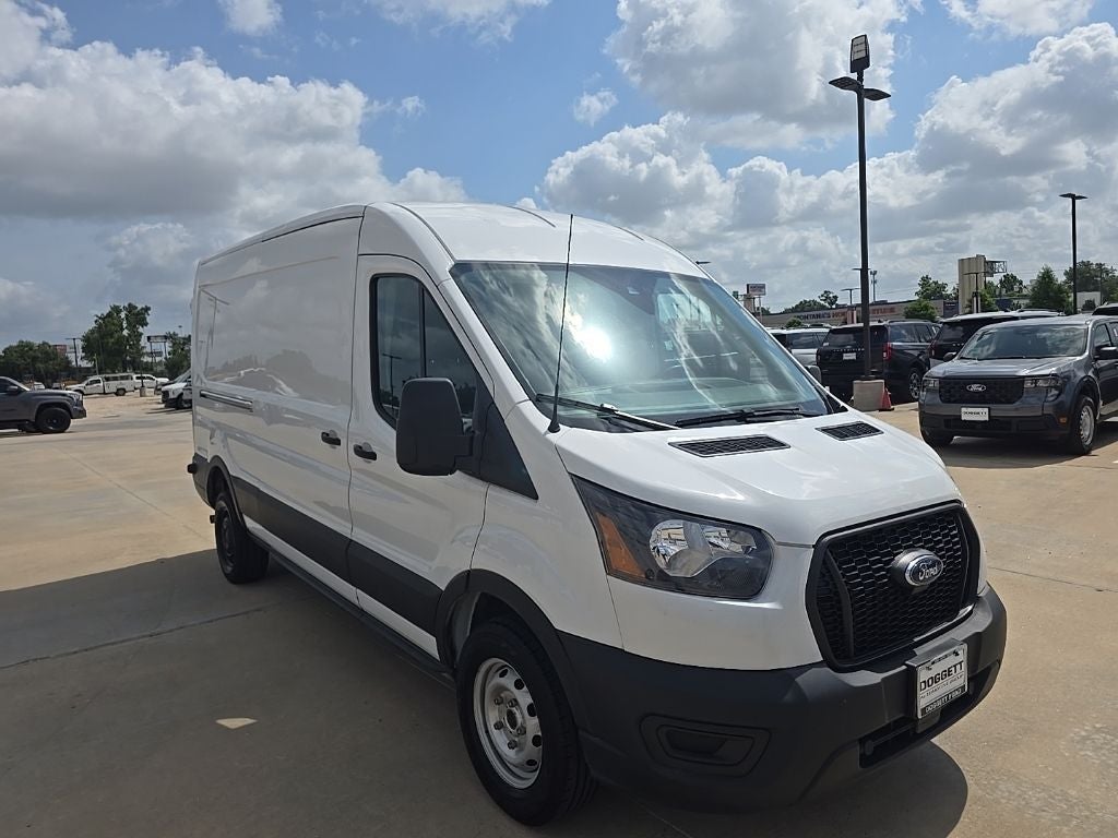 2024 Ford Transit-250 Base MID ROOF