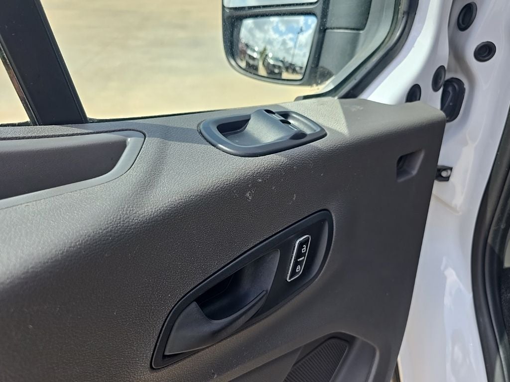 2024 Ford Transit-250 Base MID ROOF