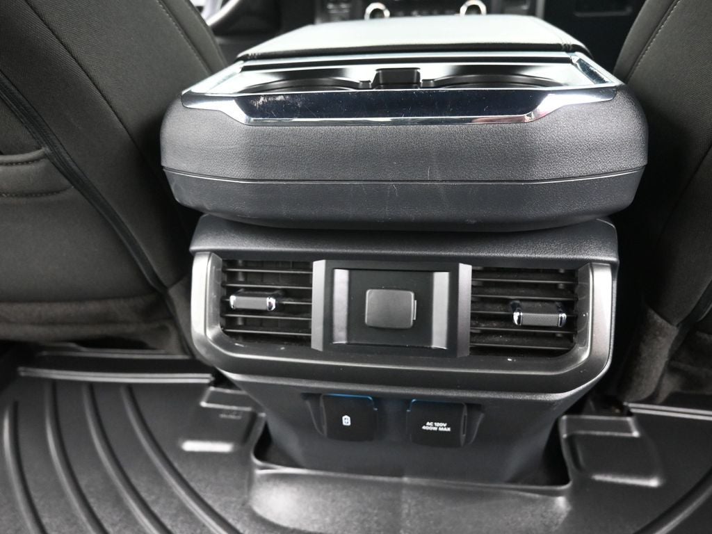 2023 Ford F-150 XLT 302