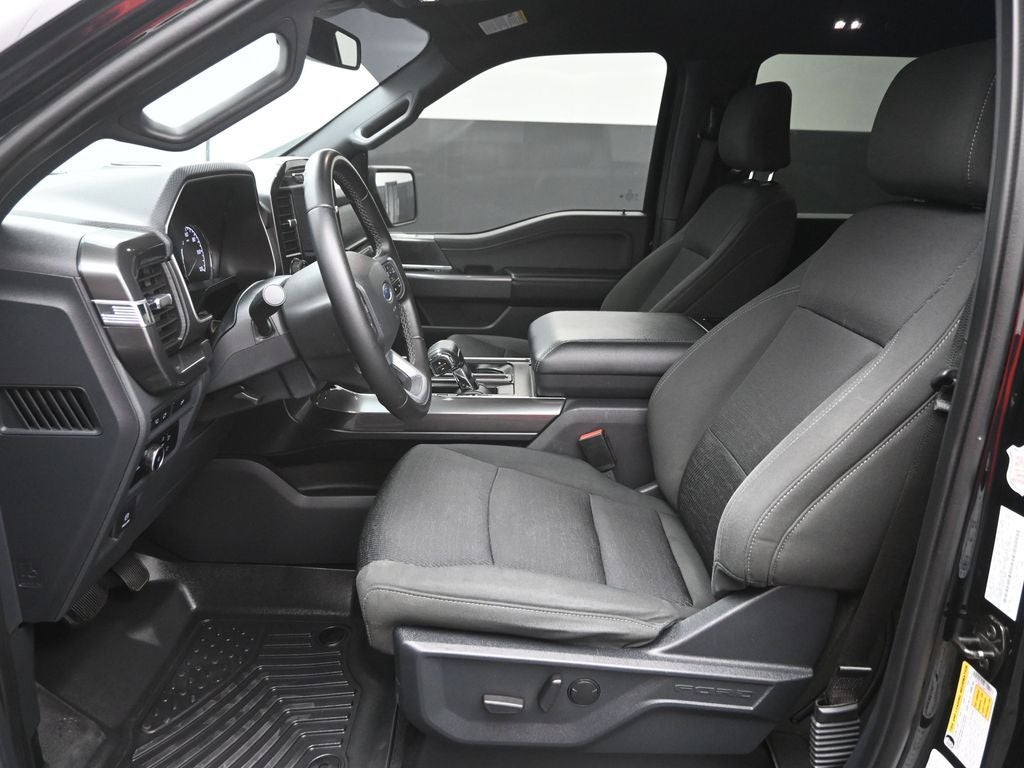 2023 Ford F-150 XLT 302