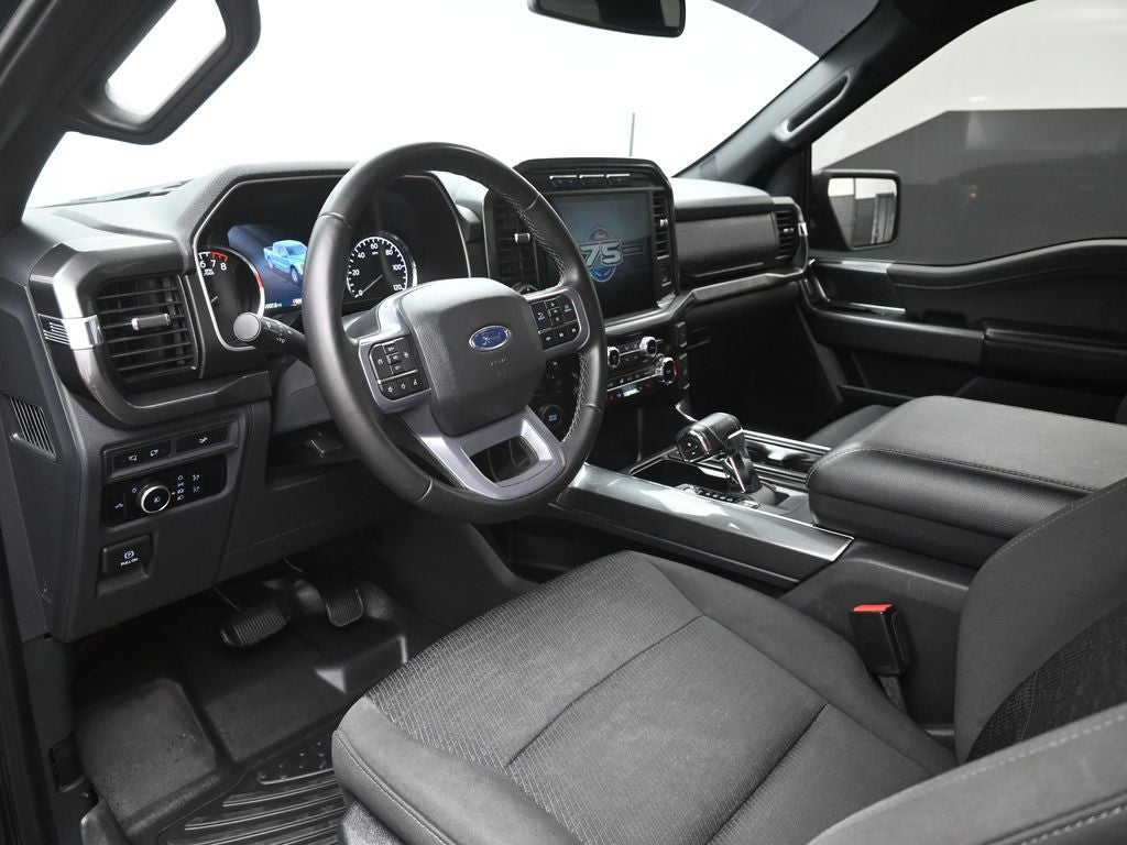 2023 Ford F-150 XLT 302