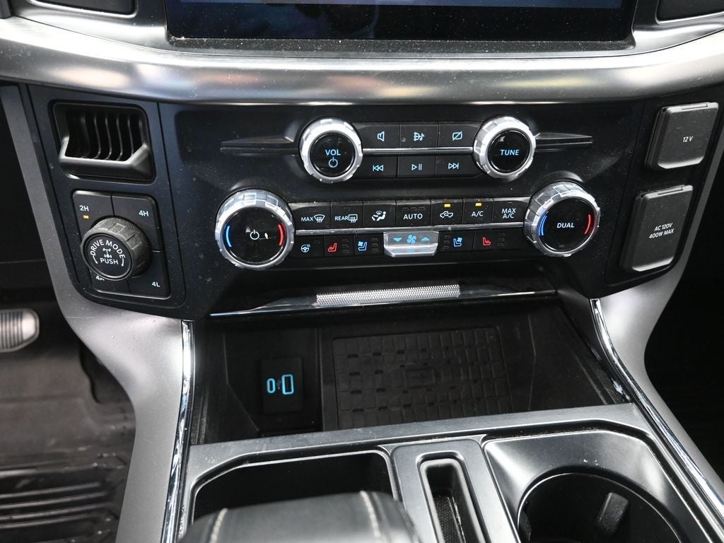 2023 Ford F-150 Lariat LIFTED