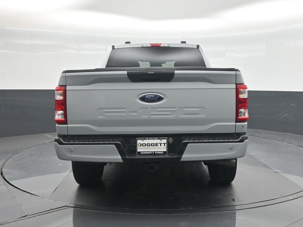 2023 Ford F-150 XL STX V8