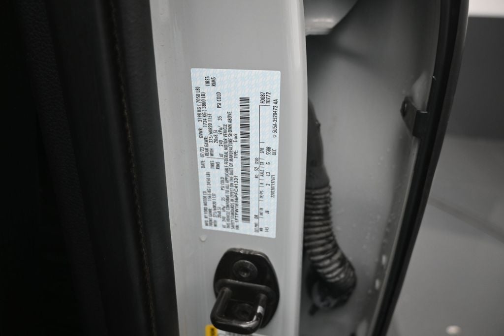 2023 Ford F-150 XL STX V8