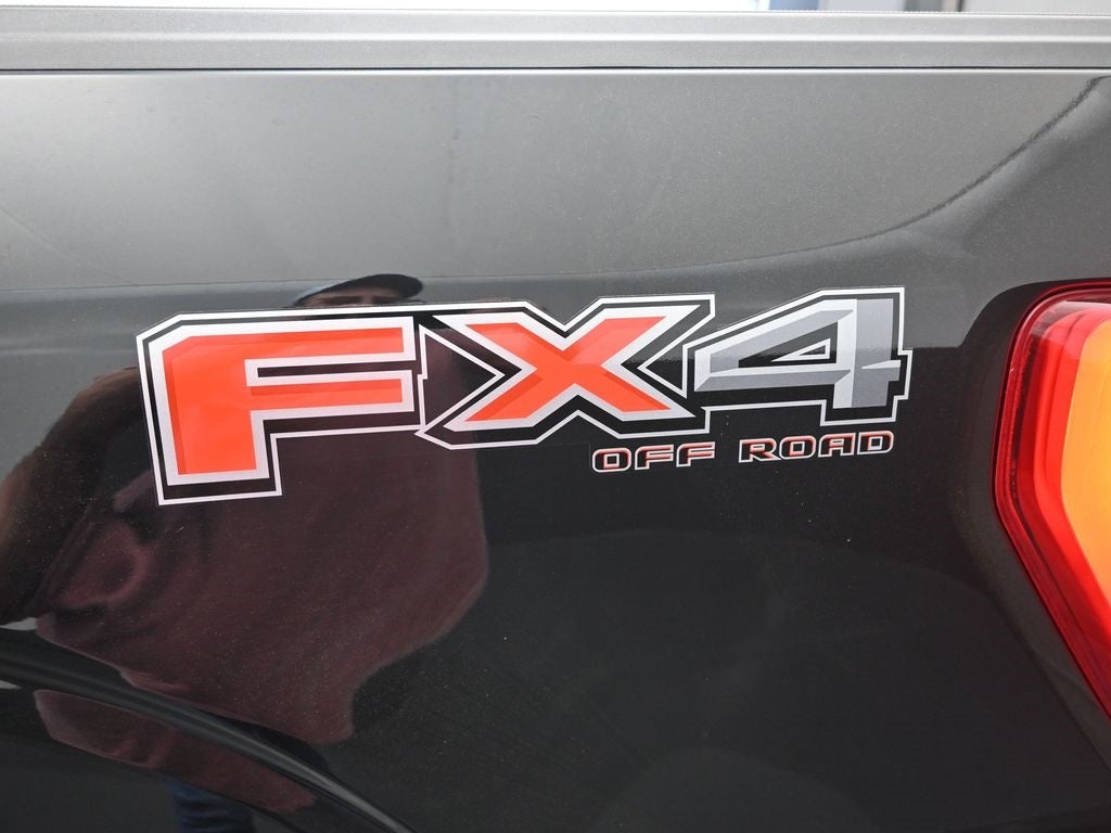 2022 Ford F-150 Platinum 701A