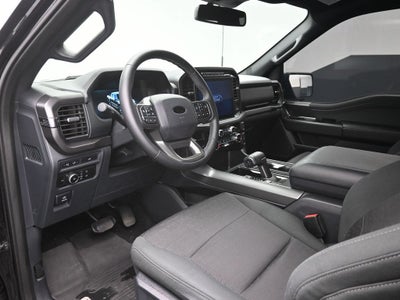 2024 Ford F-150 XLT 302A MOON ROOF