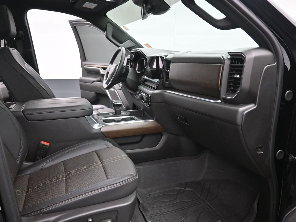 2024 Chevrolet Silverado 1500 High Country LIFTED