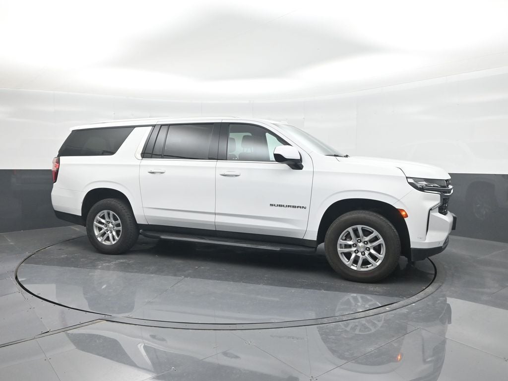 2023 Chevrolet Suburban LS