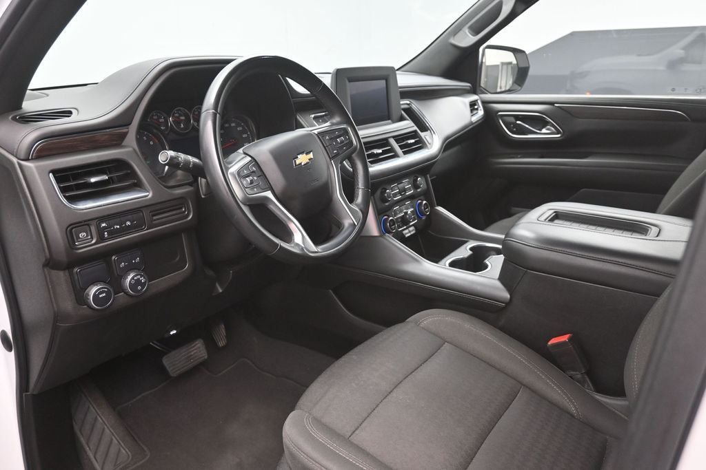 2023 Chevrolet Suburban LS