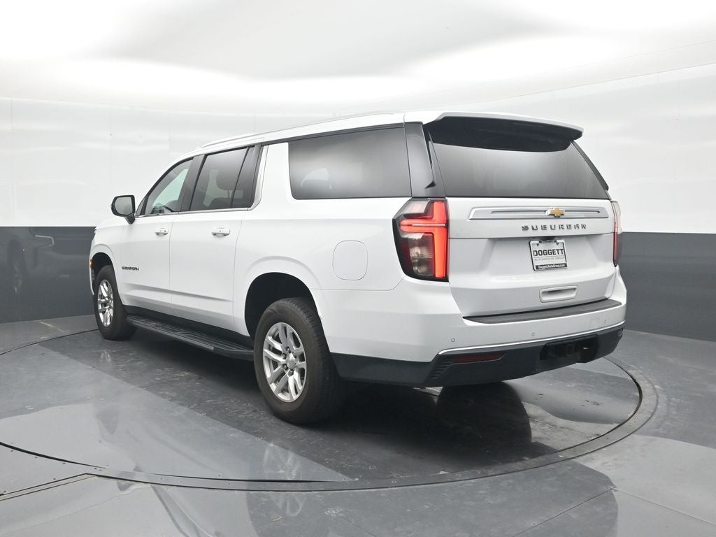 2023 Chevrolet Suburban LS