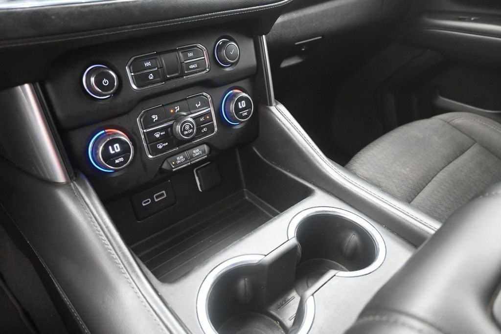 2023 Chevrolet Suburban LS