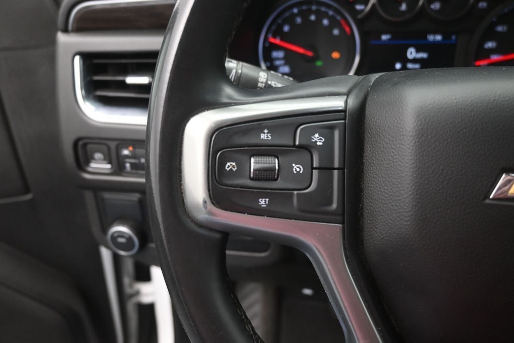 2023 Chevrolet Suburban LS