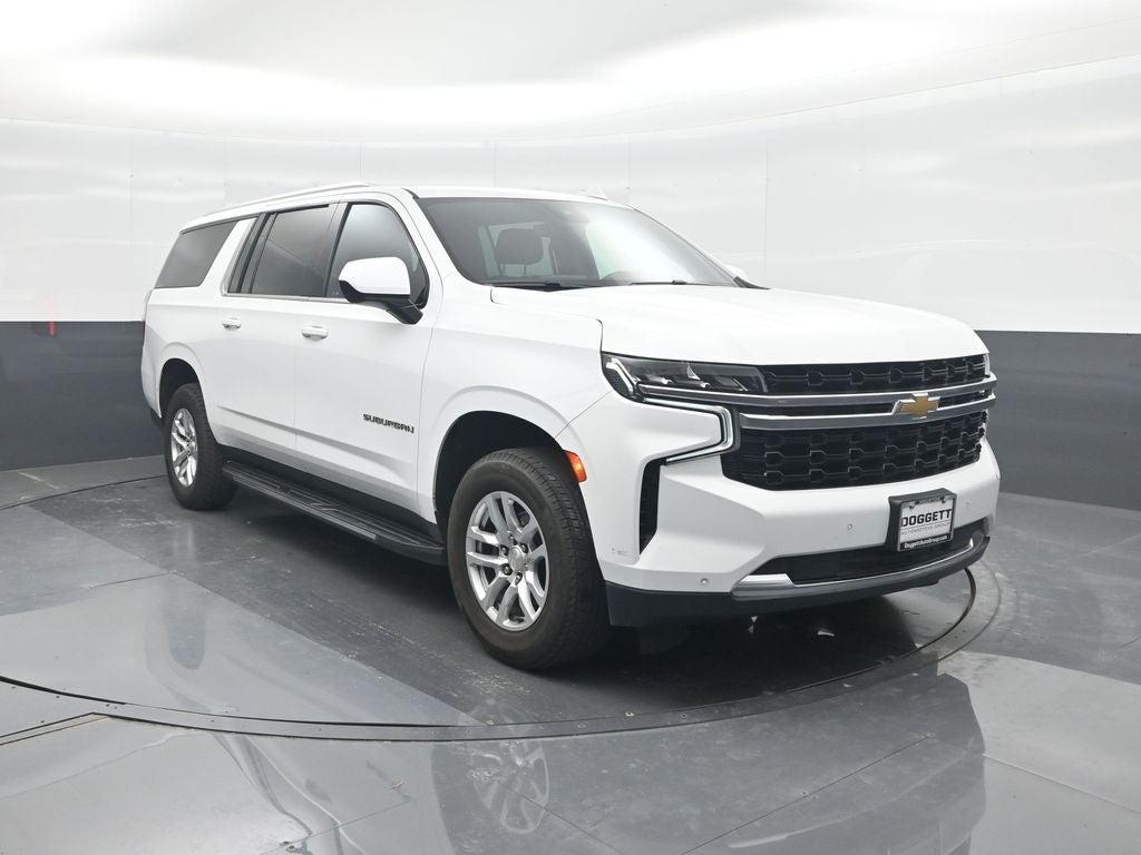 2023 Chevrolet Suburban LS