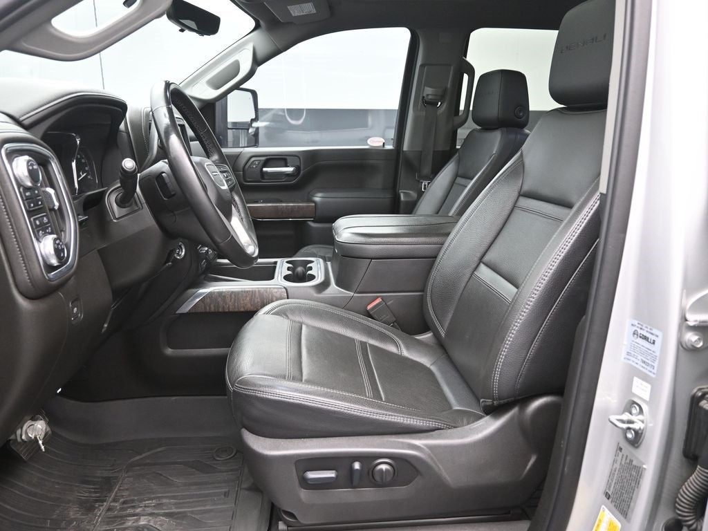 2023 GMC Sierra 2500HD Denali