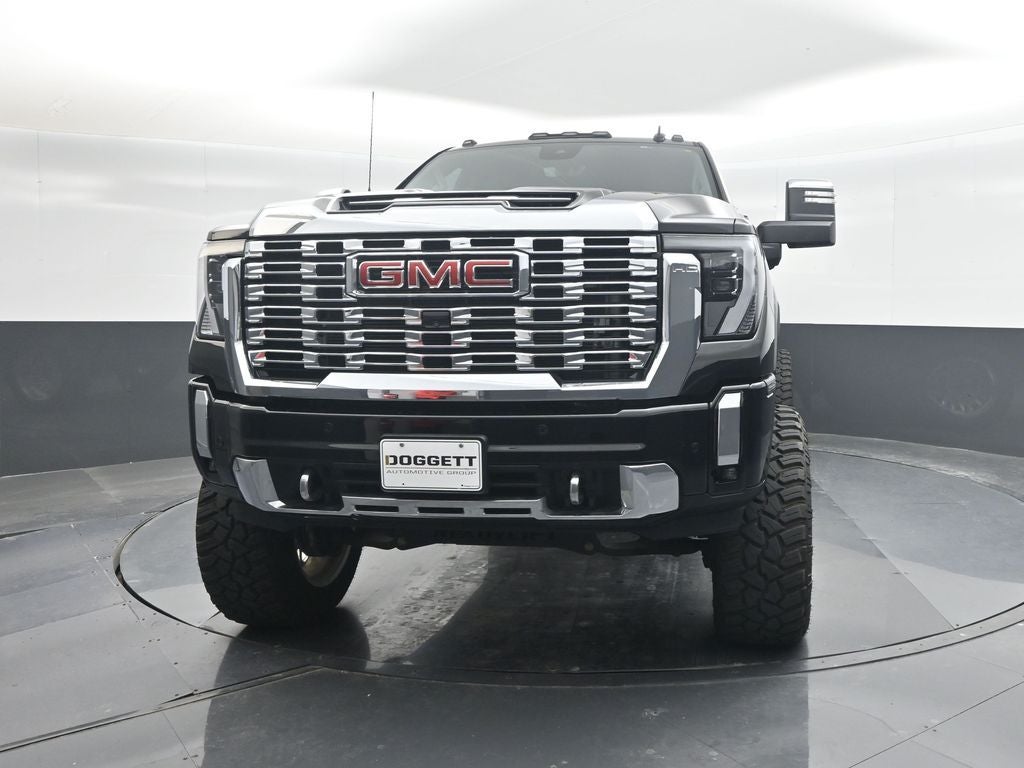 2024 GMC Sierra 3500HD Denali LIFTED