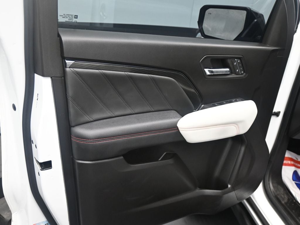 2024 GMC Canyon AT4X