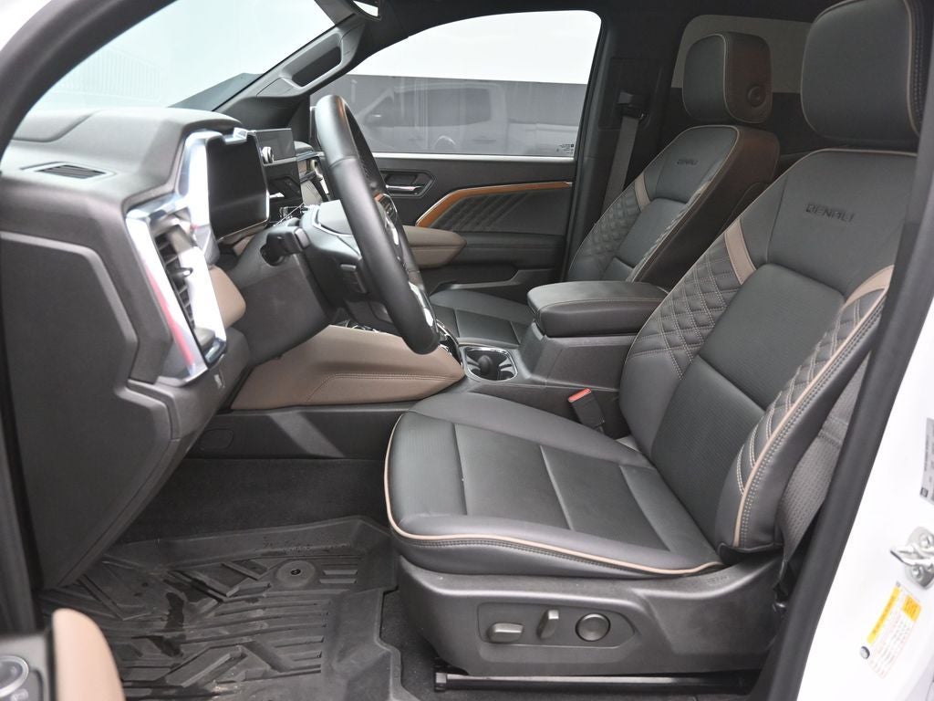 2024 GMC Canyon Denali