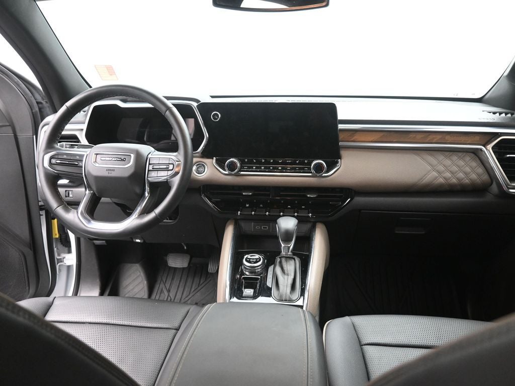 2024 GMC Canyon Denali