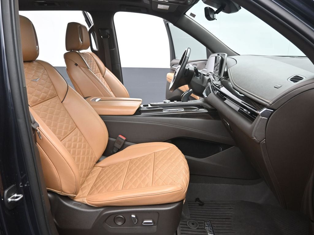 2023 Cadillac Escalade ESV Premium