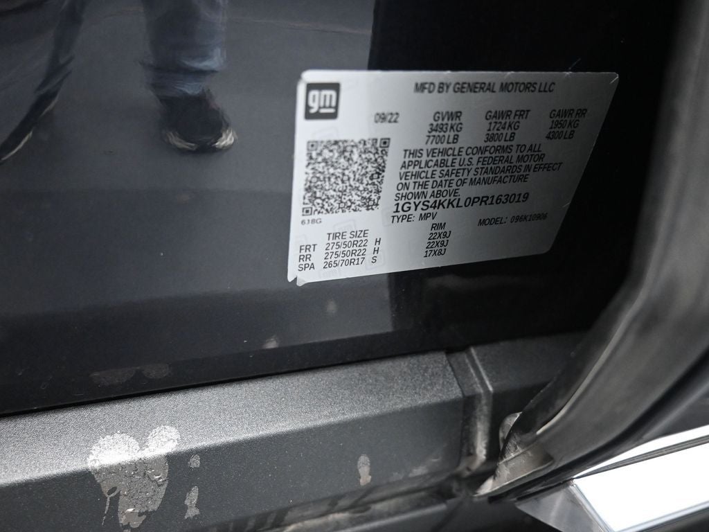 2023 Cadillac Escalade ESV Premium