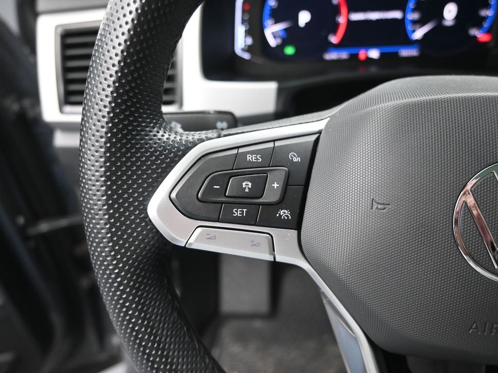 2021 Volkswagen Atlas Cross Sport 3.6L V6 SEL R-Line