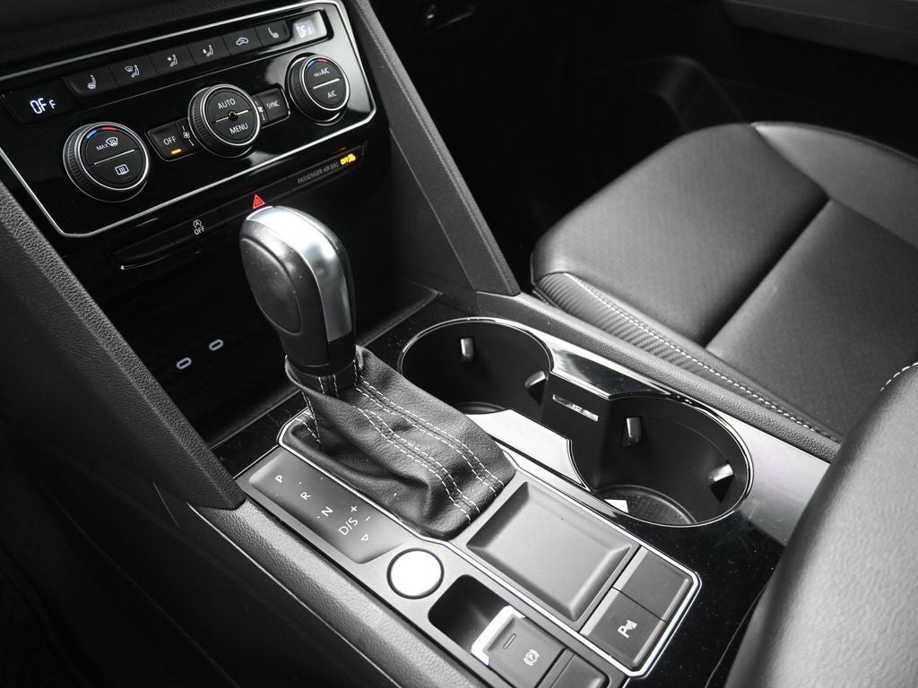 2021 Volkswagen Atlas Cross Sport 3.6L V6 SEL R-Line