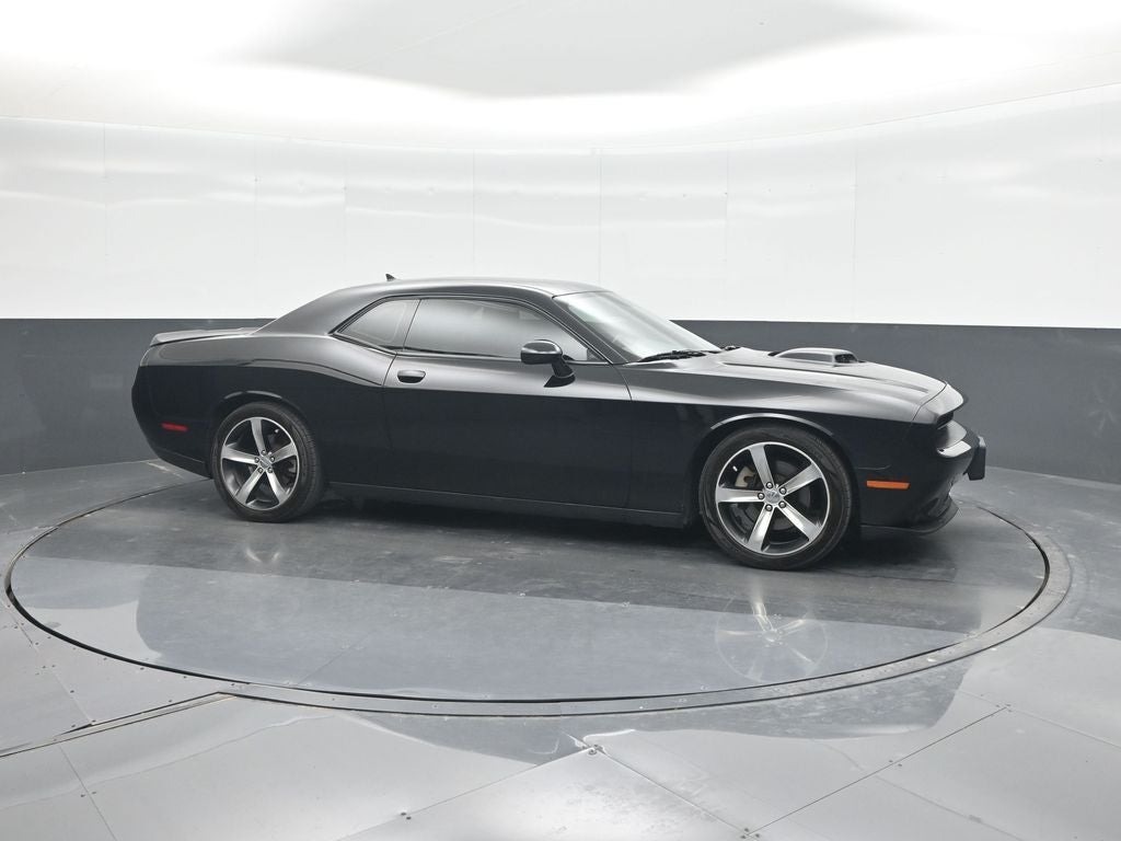 2015 Dodge Challenger R/T Shaker